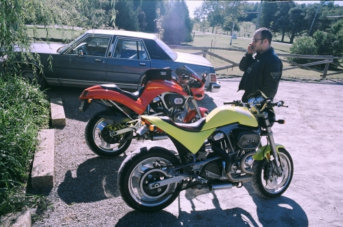 aaron_and_our_bikes_in_hockley_valley