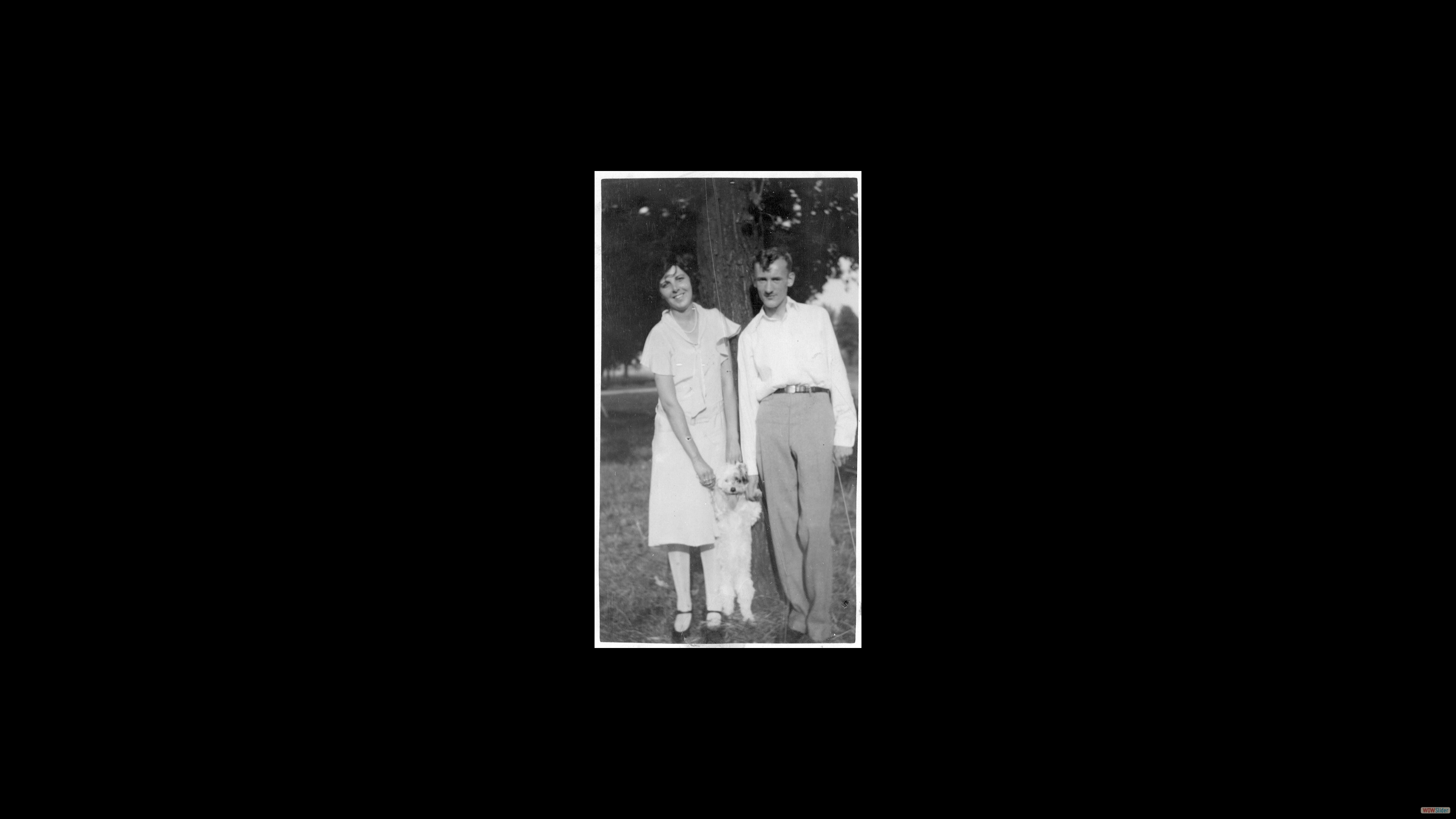 035-Ivy,Harrold&dogCorlyon,Windsor,1929